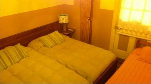 Hostal Girasoles - Photo3