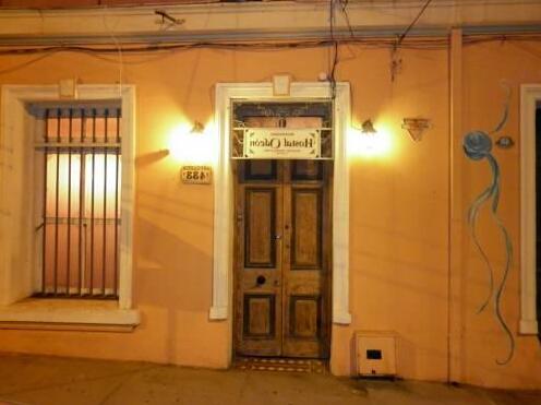 Hostal Odeon - Photo2