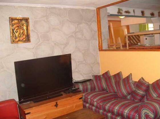 Valpo's Hostel - Photo4