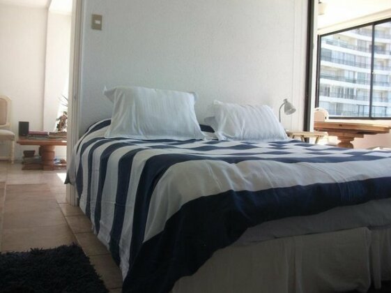 Above Acapulco Beach - Photo5
