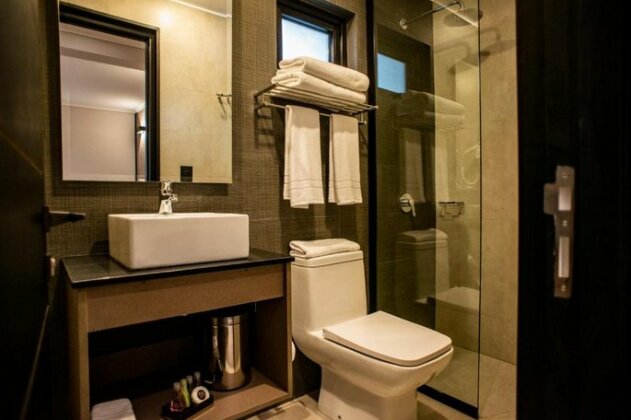 Hotel H9 - Photo4