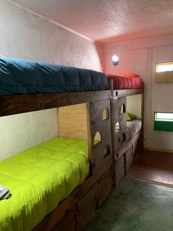 New Wave Surf Hostal - Photo4