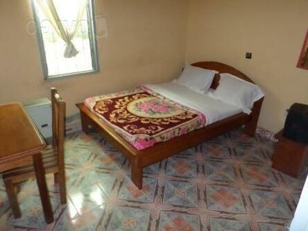 Andrea Hotel Bertoua - Photo2