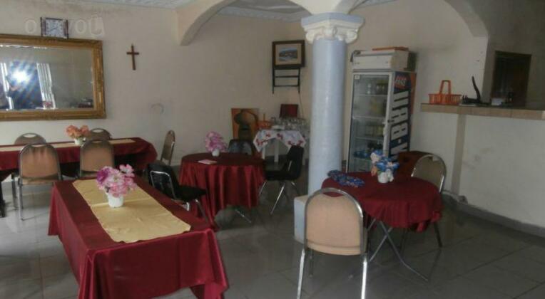 Pathfinder Hotel - Photo3