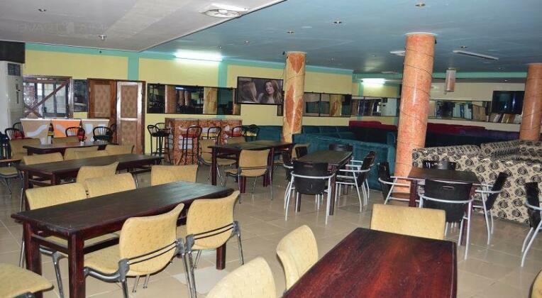 Helena Hotel Douala - Photo4
