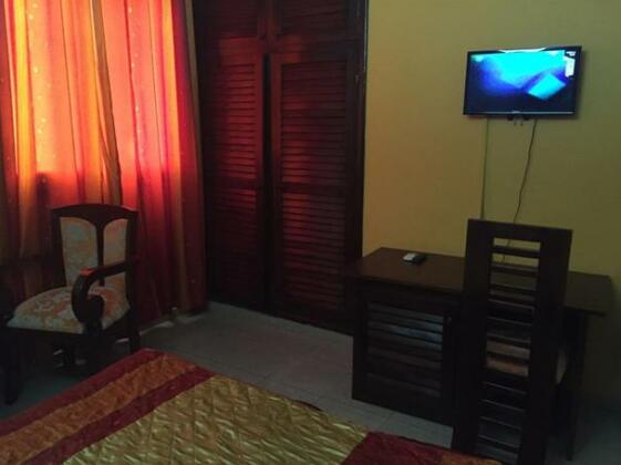 Hotel Lumiere D'Akwa - Photo2