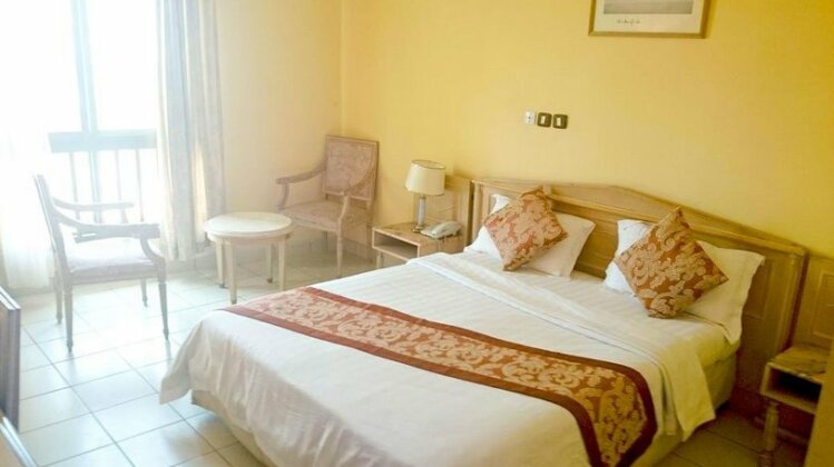 Hotel Makepe Palace - Photo5