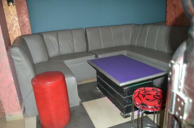 Hotel Pentagone - Photo5