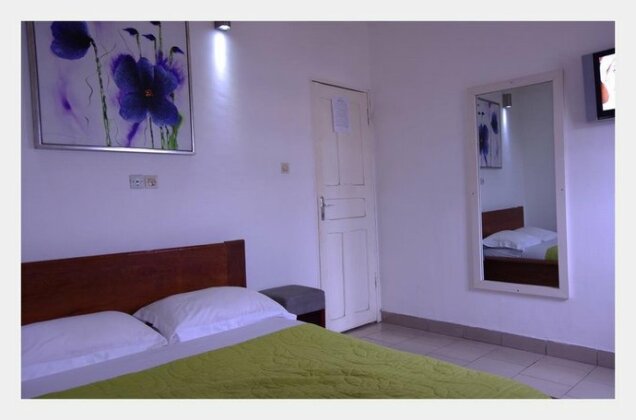 Hotel Westbery - Photo4