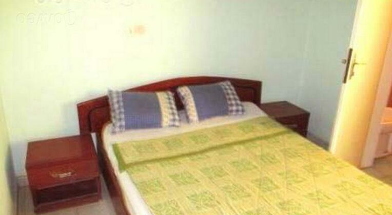 Logpom Palace Hotel - Photo2