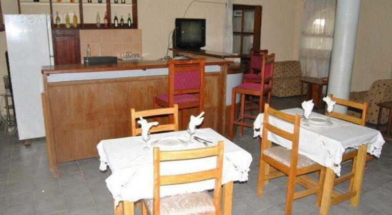 Logpom Palace Hotel - Photo4