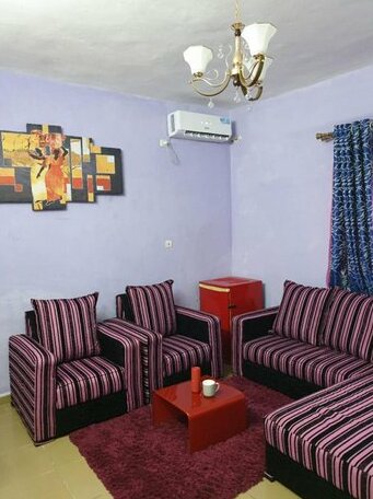 Studio Meuble Classe avec Forage Douala - Photo3