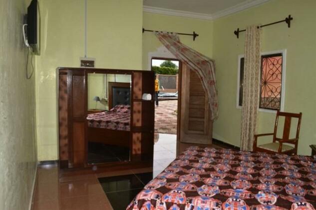 Uni Palace kribi - Photo2