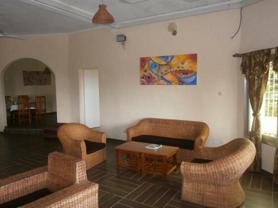 The LK Hotel - Photo4