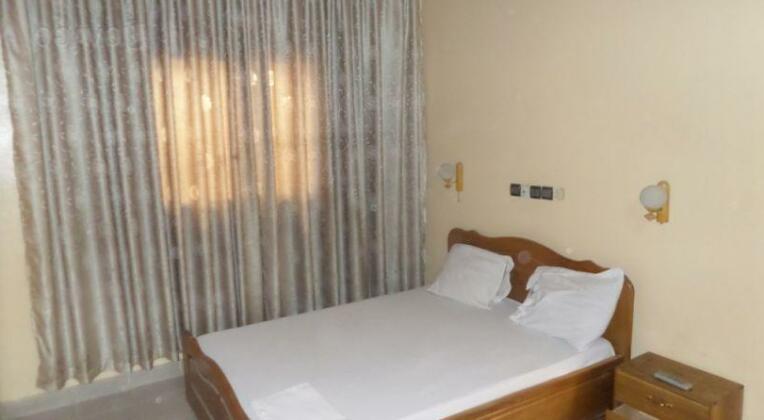 Hotel Rawa Maroua - Photo4