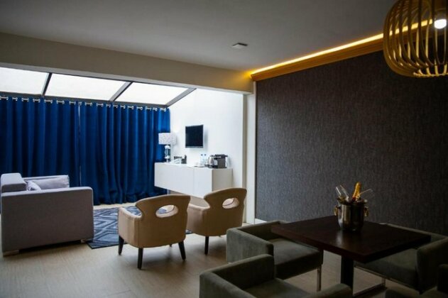 Boun's Hotel - Photo5
