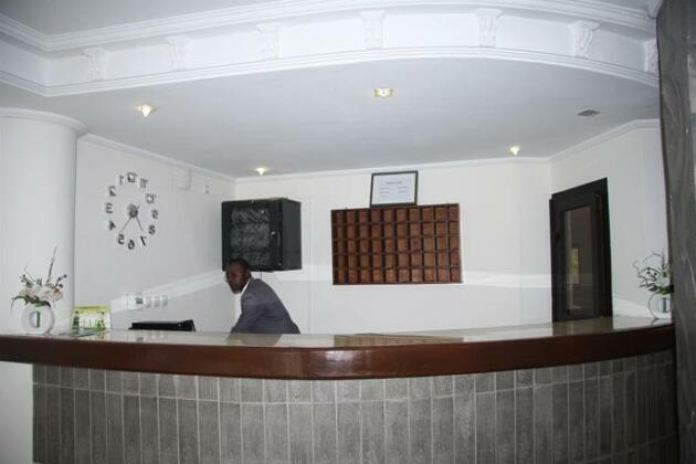 Girafe Hotel - Photo4