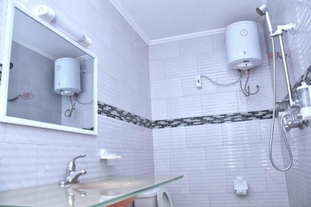 Hotel La Couronne RW - Photo4