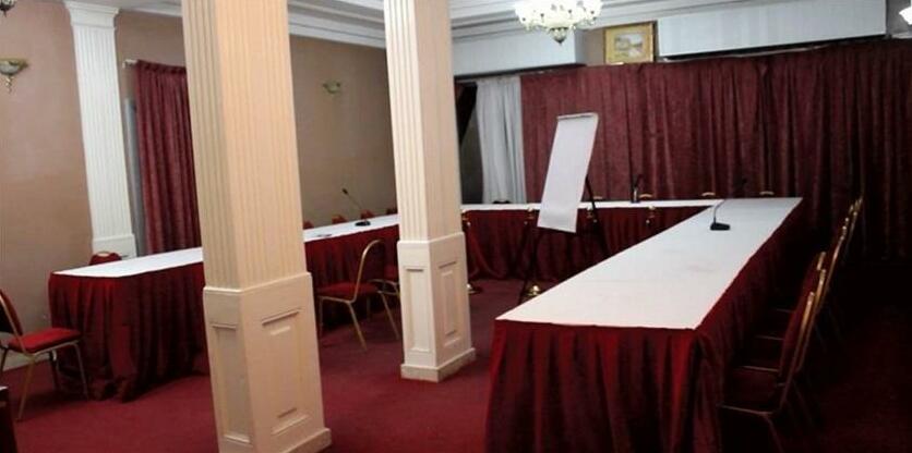 Le Luxtral Hotel Yaounde - Photo2