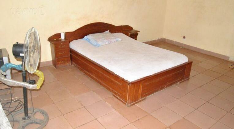 Motel du Carrefour Essomba - Photo4