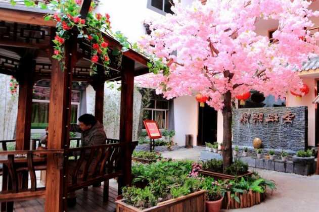 Siguniang Mount Holyland Impression Boutique Hotel - Photo3