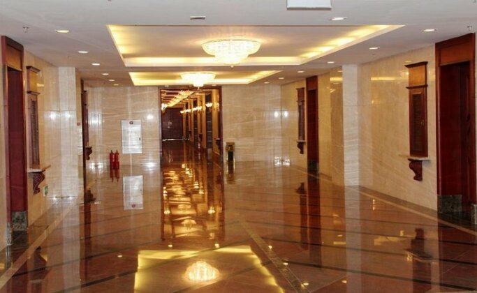Qinghua Business Hotel Alxa - Photo4