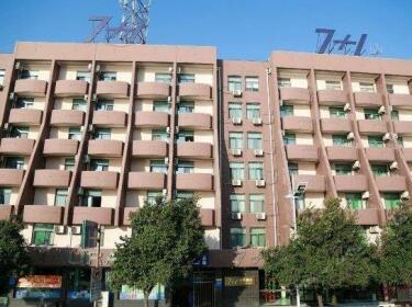 7+1 Business Hotel Anqing Yanjiang Road