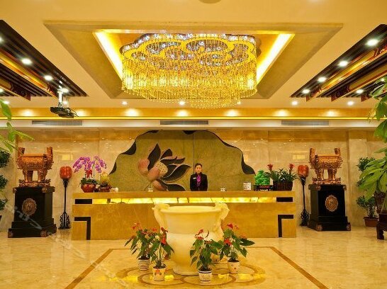 Huangmei Shanzhuang Hotel - Photo2