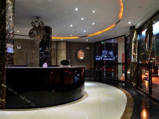 California Business Hotel - Photo3