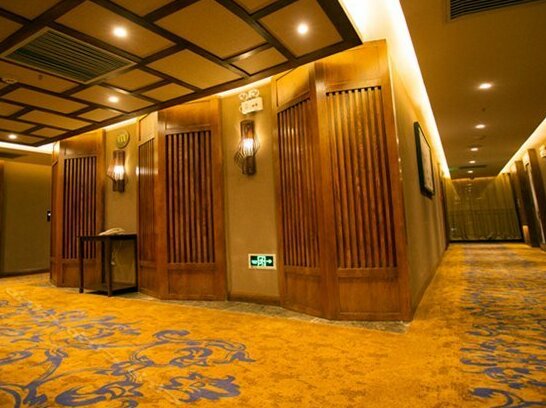 Galaxy International Hotel - Photo4