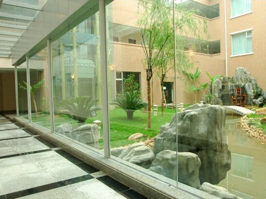 Grand Waterfall Hotel - Photo5
