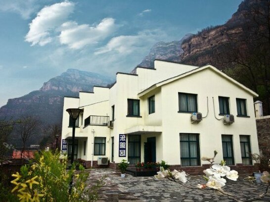 Dream Canyon Holiday Hotel - Photo2