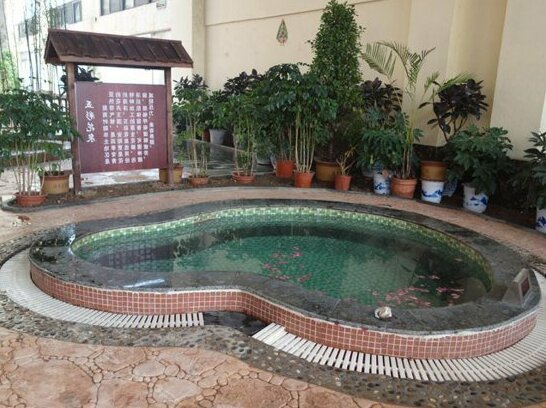 Tianzhiyao Hot Spring Resort - Photo3
