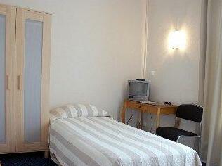 Changbai Mountain Hot Spring Travel Hotel - Photo4