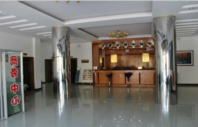 Changbai Mountain Spring Holiday Hotel - Photo3