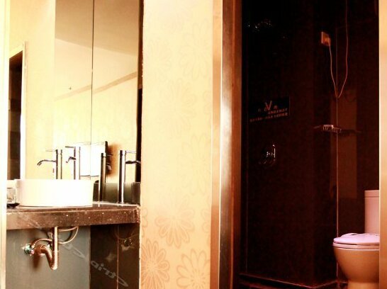 V5 Hotel Baishan Hunjiang Avenue - Photo2