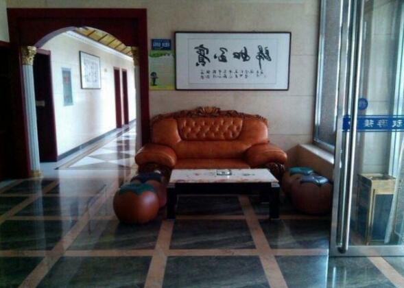 Huarong Tourist Hotel - Photo2