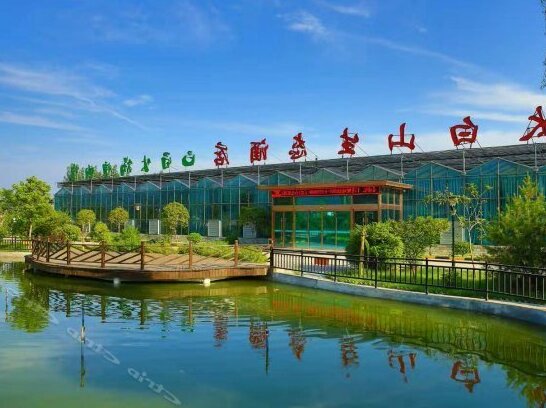 Taibaishan Ecological Hotel