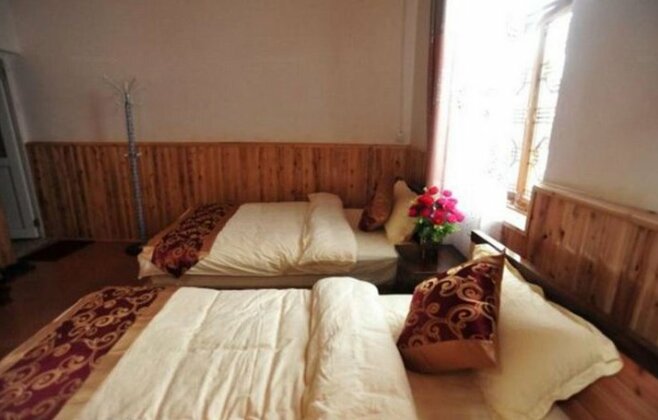 Photo 3