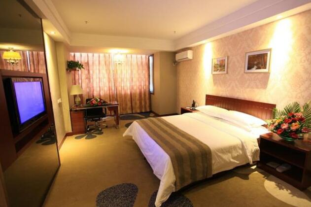 Baotou Zhenghe Hotel - Photo4