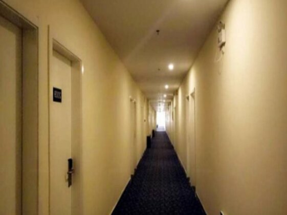 7 Days Inn Korla Bo Si Teng Lake Branch - Photo3