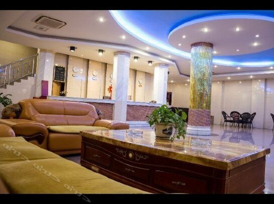 Chunhui Business Hotel - Photo2
