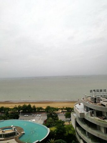 Guanhaige First Line Seaview Apartment