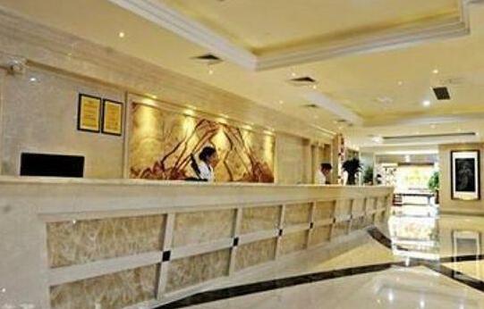 Manhatton Hotel Beihai - Photo2