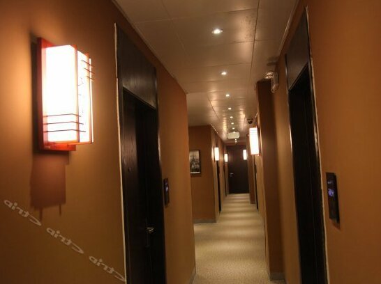 Tianyijiao Theme Hostel - Photo2