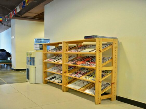 Beijing Sunrise Hostel Gulou Branch - Photo2