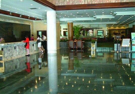 China Gate Hotel Beijing - Photo2