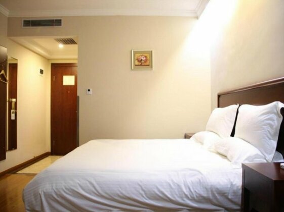 Greentree Inn Beijing Guangming Bridge Express Apartment Hotel - Photo4