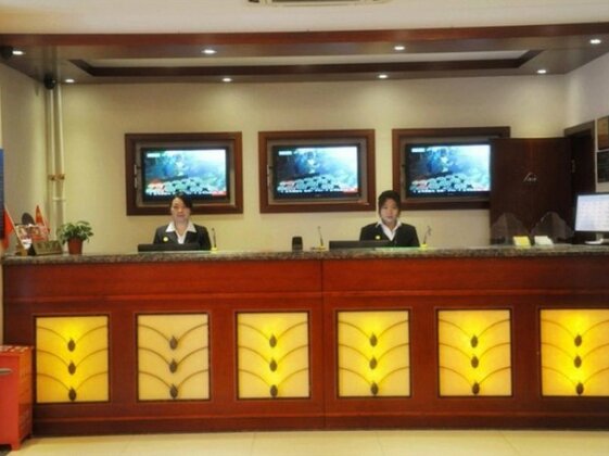 GreenTree Inn Beijing South Dahongmen Road Expree Hotel - Photo2