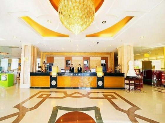 Ground Oriental Hotel - Photo4